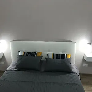 Pensión Juna's, Roma