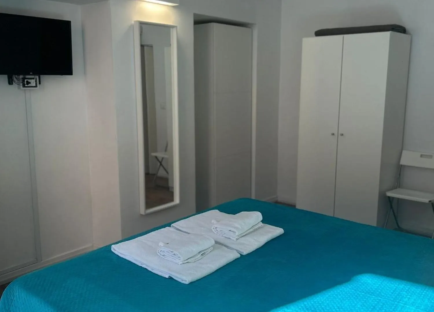Ah Suite Montecitorio Roma 0*,  Italia
