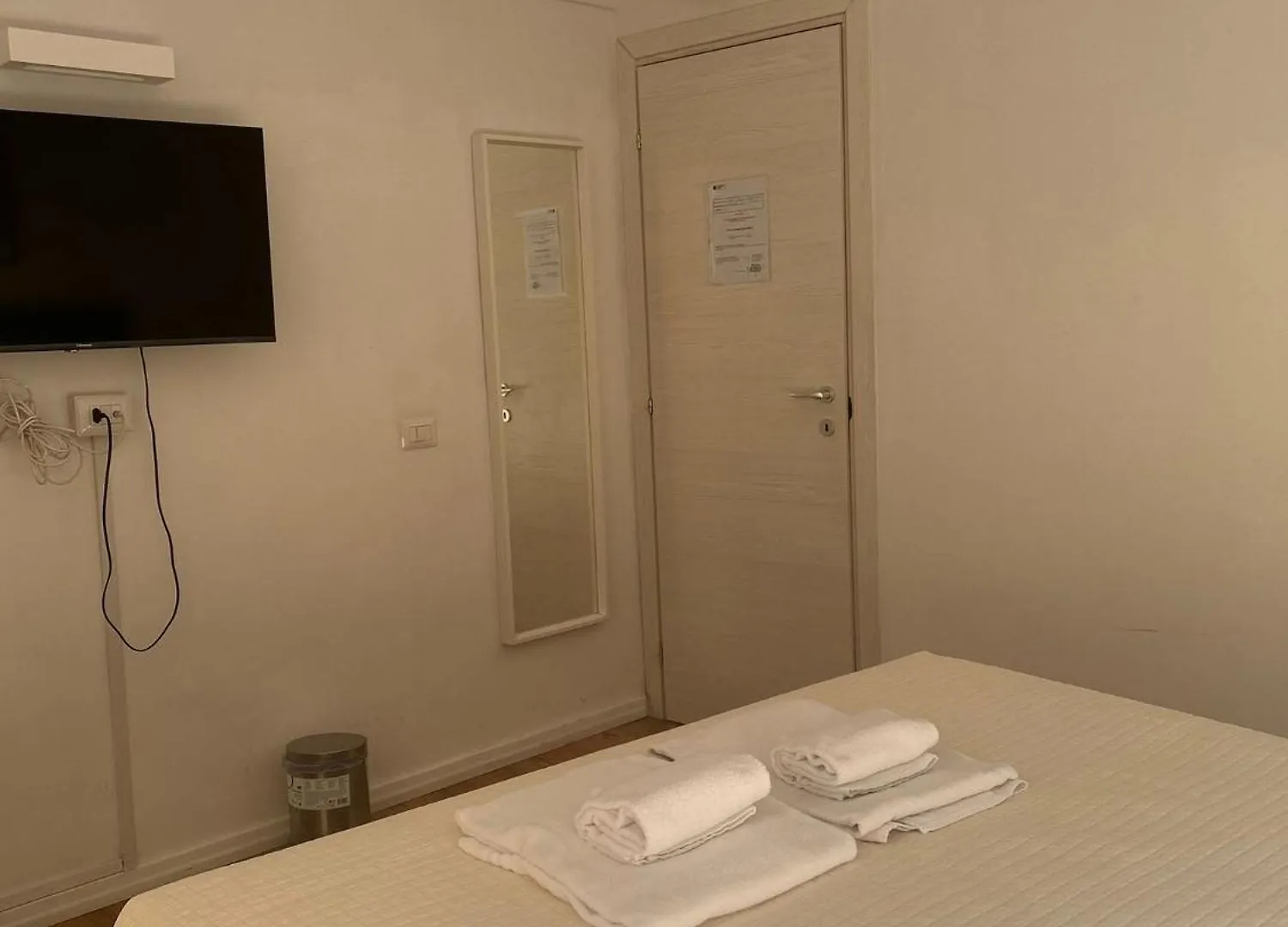 Ah Suite Montecitorio Roma